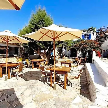 Narlis Hotel